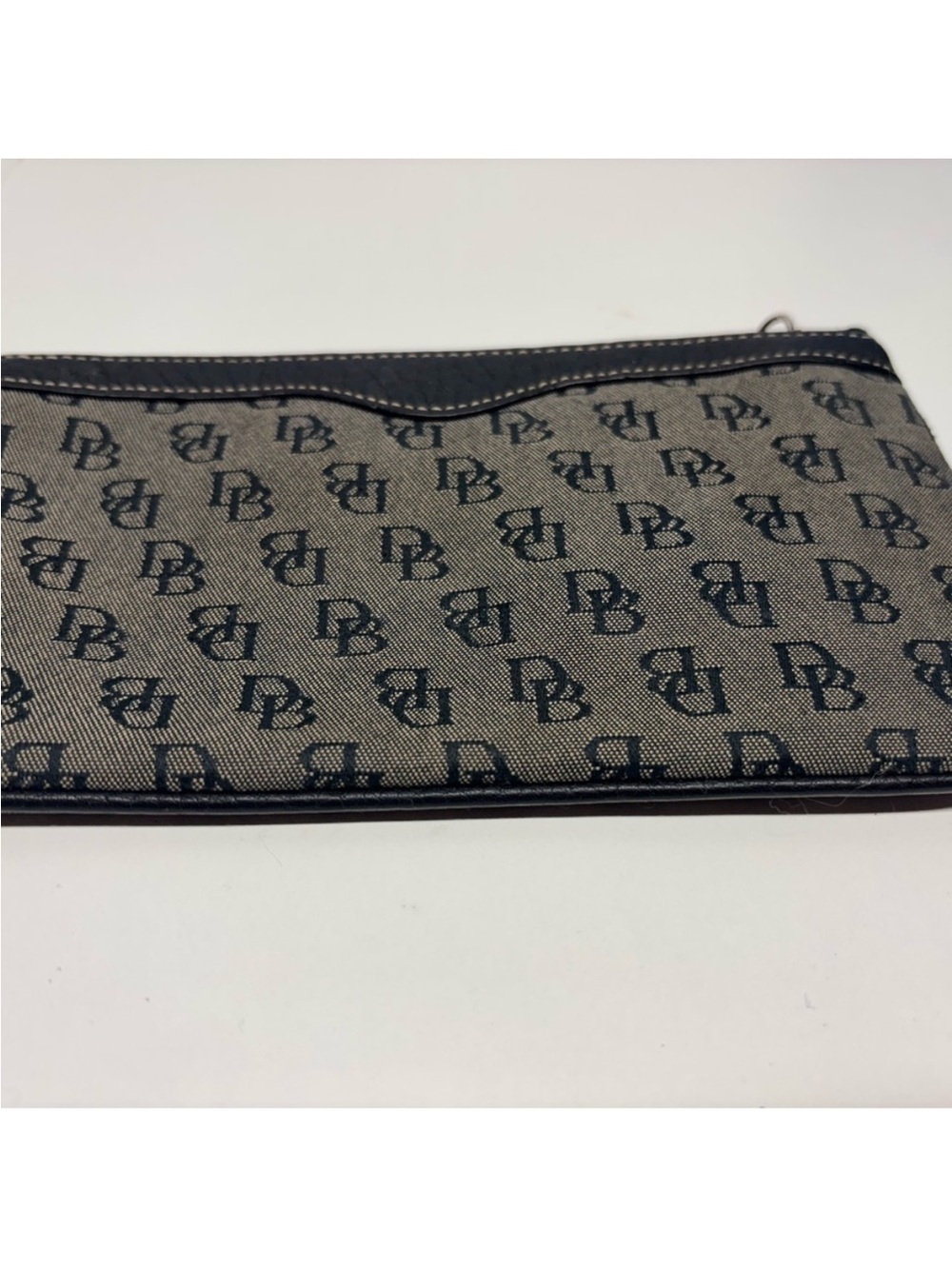 Vintage Dooney & Bourke Monogram Zip Pouch / Clutch - Picture 6 of 7